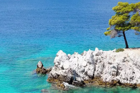 View of the crystal clear sea from above on Skopelos.